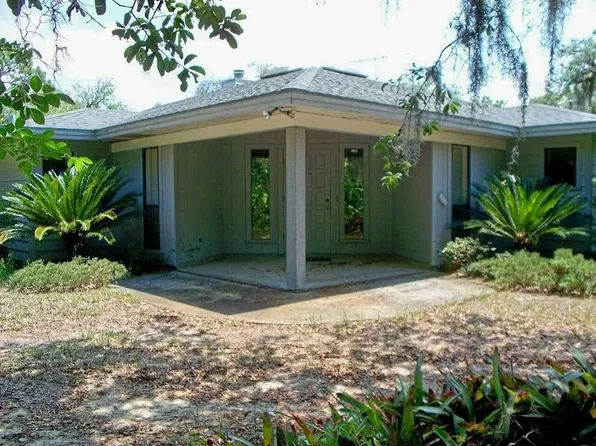 900 County Road 630 E, Frostproof, FL 33843