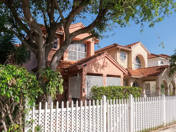 522 S East St, Lake Worth, FL 33460