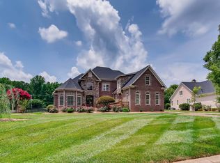 6671 Fox Ridge Cir, Davidson, NC 28036