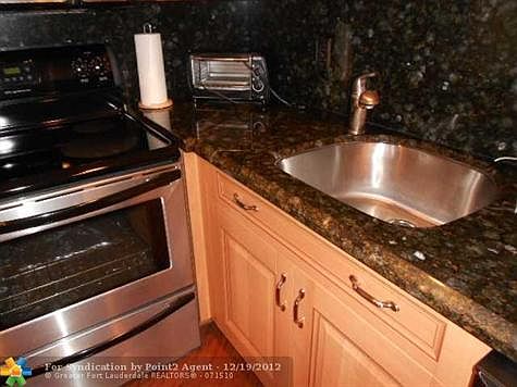 5th image of 3010 Cambridge Cir #A