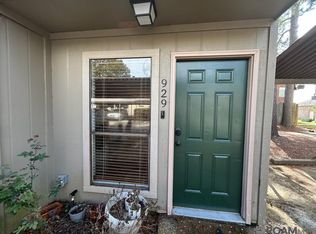 929 Ridgepoint Ct, Baton Rouge, LA 70810