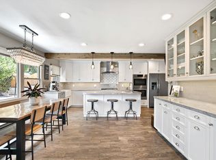 231 Fairview Rd, Thousand Oaks, CA 91361