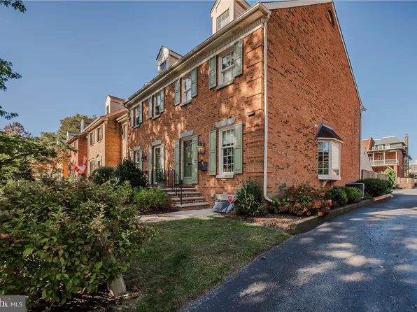 1137 N Broom St, Wilmington, DE 19806