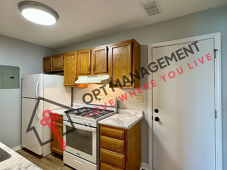132 S 31st St #1 — Photo 8