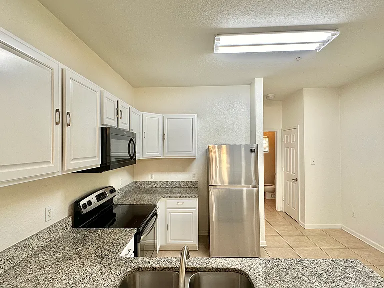 6396 Daysbrook Dr #101 — Photo 11