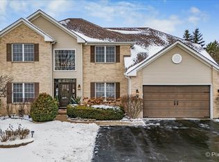 14 Margate Ct, Lake In The Hills, IL 60156