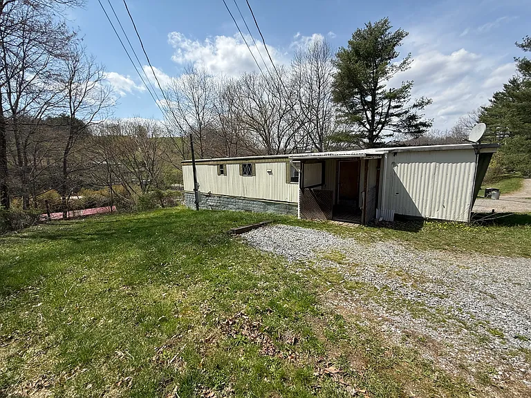208 Turnbull St — Photo 11