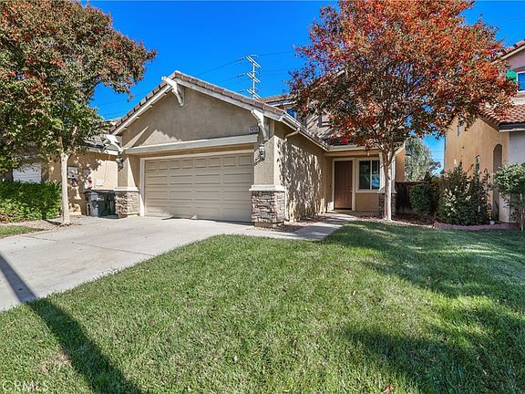 2nd image of 29250 Castlewood Dr