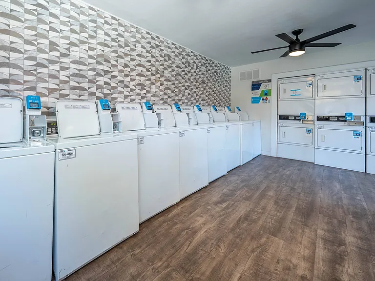 Villatree Apartments — Photo 29
