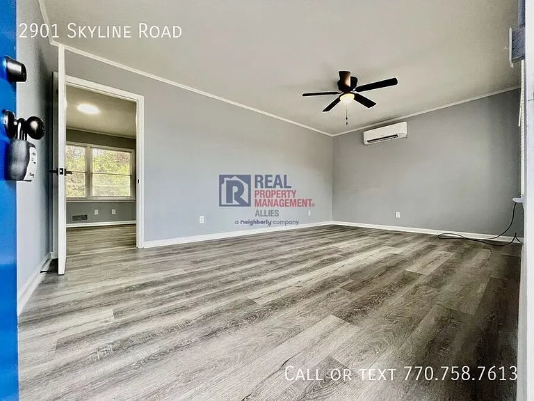 2901 Skyline Dr — Photo 1
