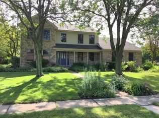 2960 Wedgewood Dr, Dekalb, IL 60115