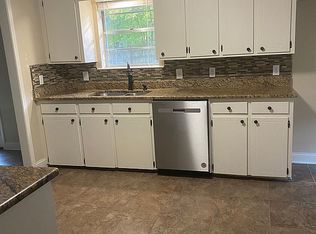 1304 Blueridge Pkwy, Longview, TX 75605