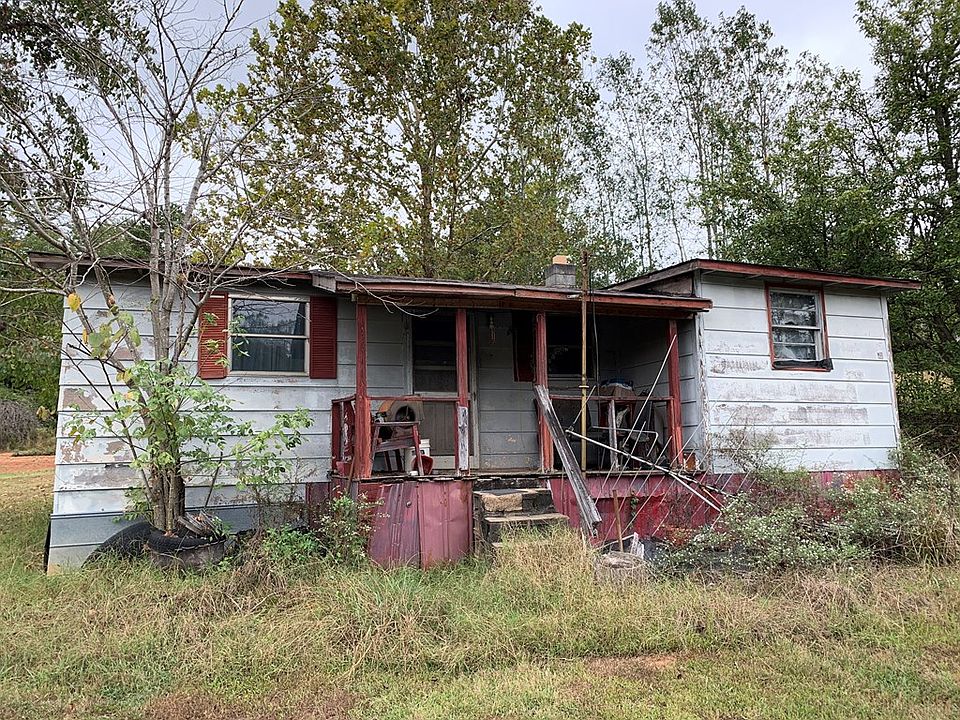 2nd image of 116 W Zion Church Rd