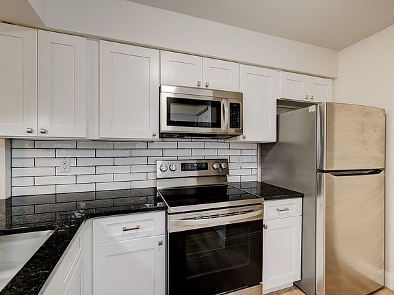 5th image of 5562 E Virginia St
