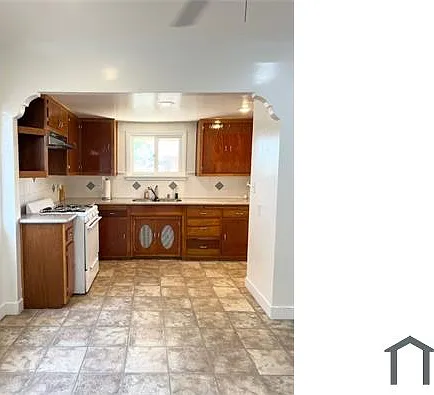 3756 E 6th St — Photo 5