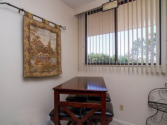 4th image of 11590 Shipwatch Dr APT 247
