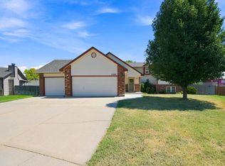 10309 W Sterling Ct, Wichita, KS 67205