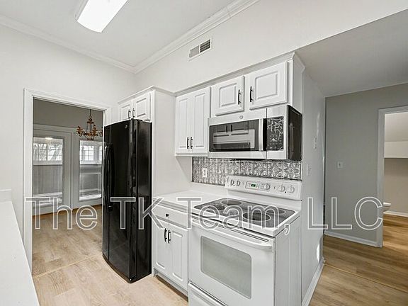 2nd image of 5945 Quail Hollow Rd APT D
