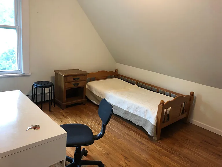 662 Orange St #3 — Photo 11