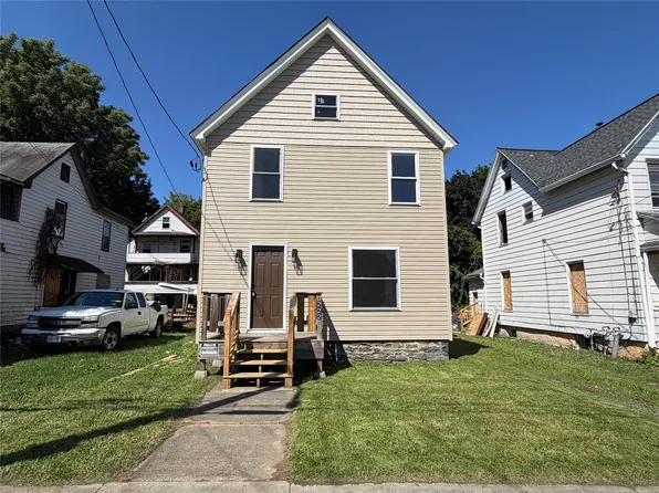 222 Willow St, Johnson City, NY 13790