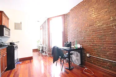 Rented by Dynamik Realty