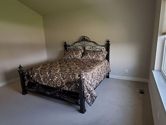 5th image of 2161 Montauk Ln Unit 2