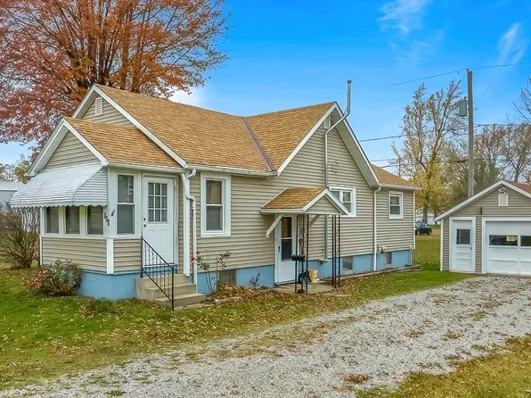 556 W Texas Ave, Sebring, OH 44672