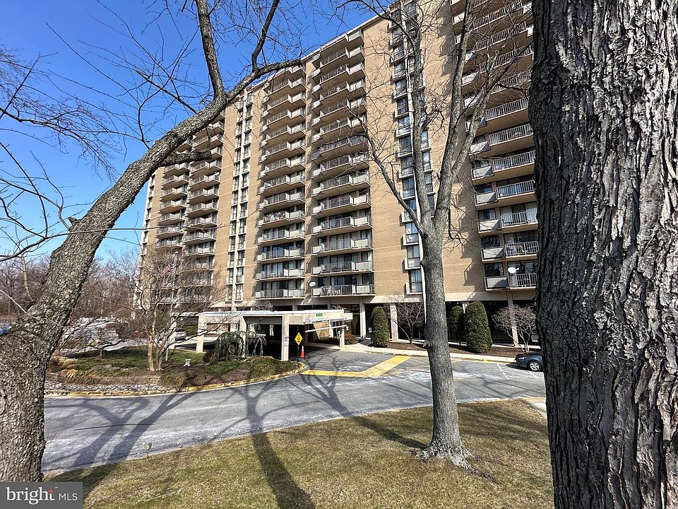 1st image of 6100 Westchester Park Dr APT 408