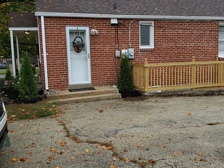 1 Franklin Getz Dr — Photo 3