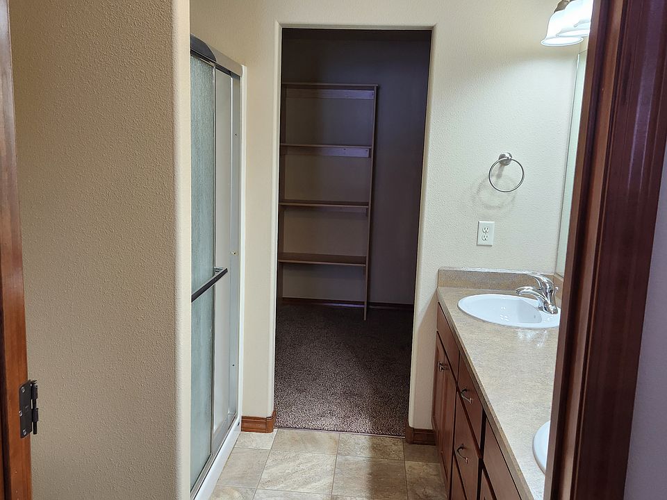 Master Bathroom & closet