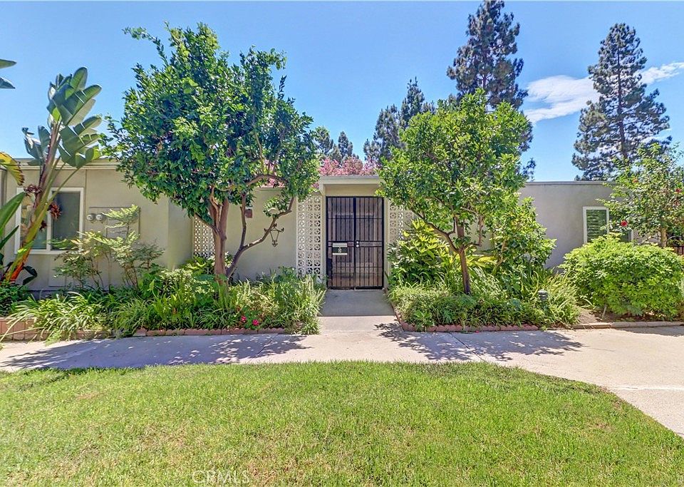 1st image of 310 Avenida Castilla Unit D