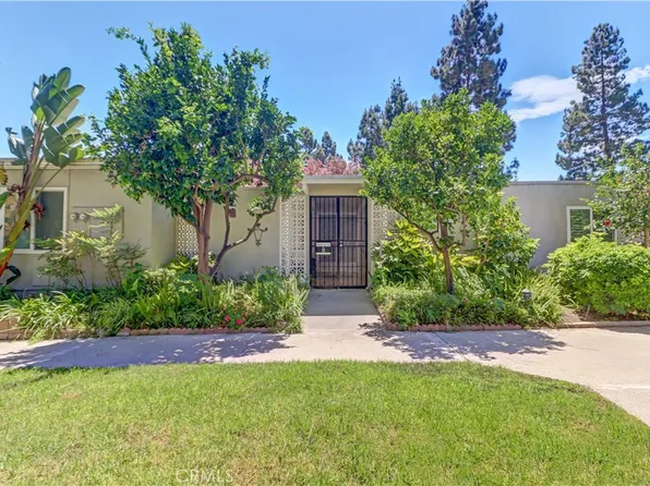 310 Avenida Castilla Unit D, Laguna Woods, CA 92637