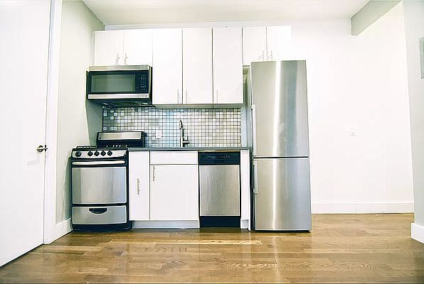 1st image of 538 W 159th St #31