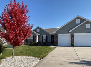 420 Shady River Dr, O Fallon, MO 63366