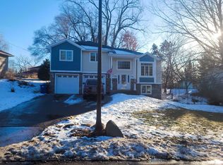 633 Burlington Rd, Saint Paul, MN 55119