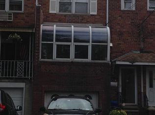 6932 61st Rd, Middle Village, NY 11379