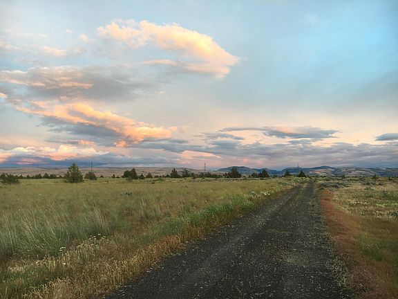 2nd image of 83500 Highway 216