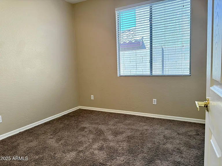 3518 W Plymouth Dr — Photo 14