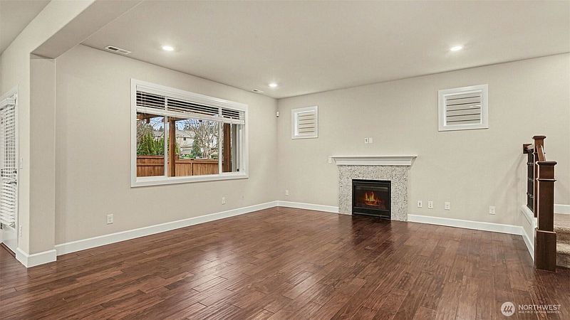 5th image of 17321 40th Avenue SE