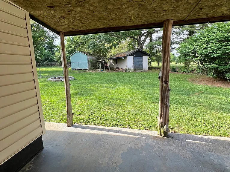 145 Lee Dr — Photo 12