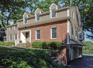 39 N Pocono Rd, Mountain Lakes, NJ 07046