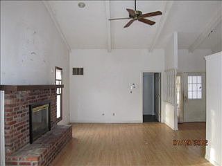 3rd image of 7627 Iron Horse Ln