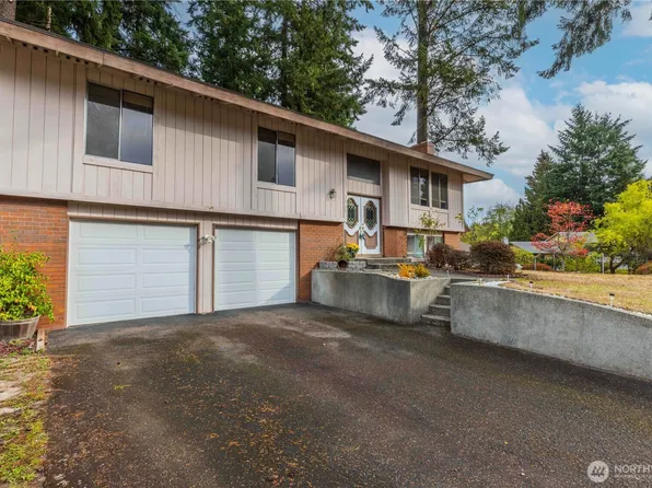 2348 NE Windsor Court, Bremerton, WA 98311