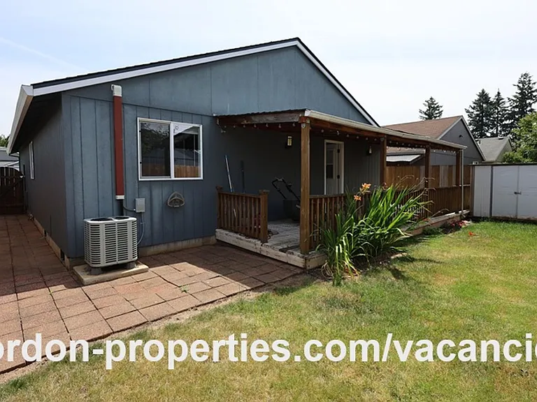 2373 NW Stanley Ave — Photo 34
