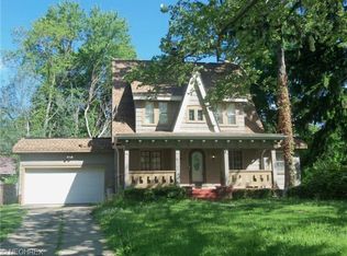 3104 Neosho Rd, Youngstown, OH 44511