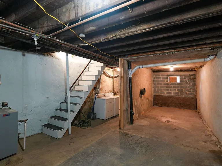 1512 S Stanley St — Photo 21