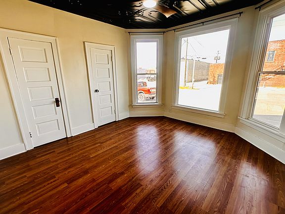 5th image of 329 E Broadway APT 2