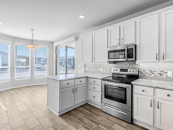 5th image of 312 E O'Neil Drive #130