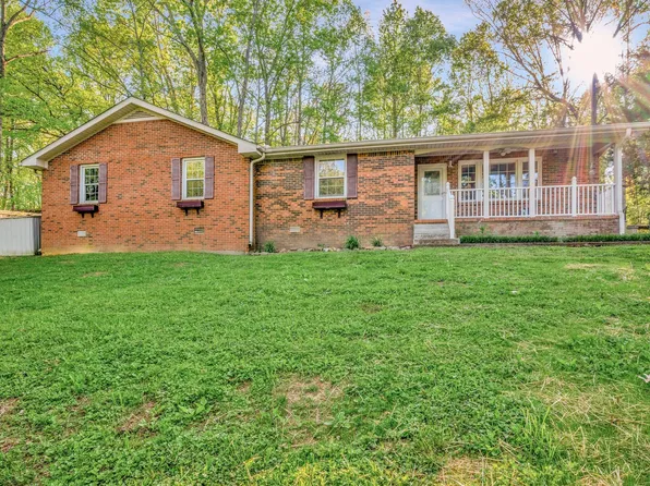 7706 Chester Rd, Fairview, TN 37062