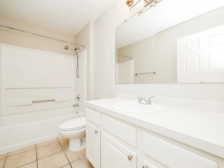 4213 Berkeley Dr — Photo 15